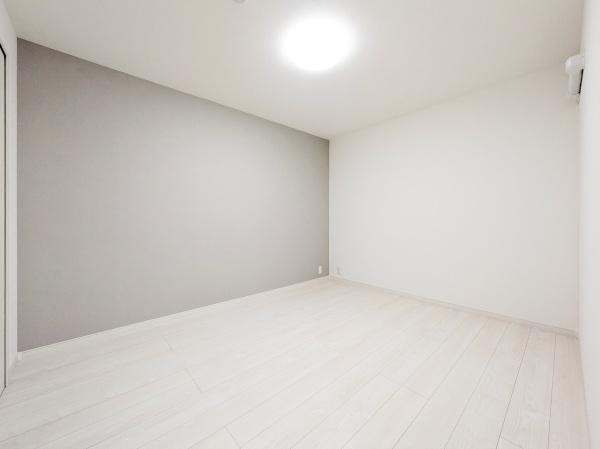 ウッドパーク金沢文庫１号棟の洋室|落ち着きのある洋室です！
休日はこちらでおくつろぎ下さい♪