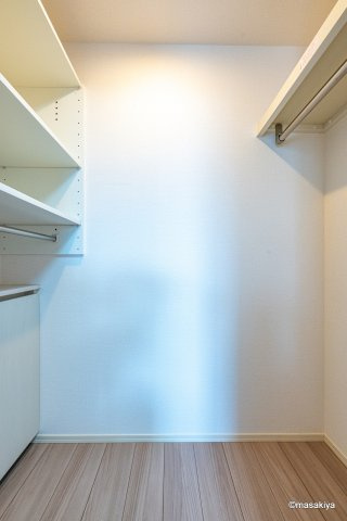 エイト　クラウドの収納