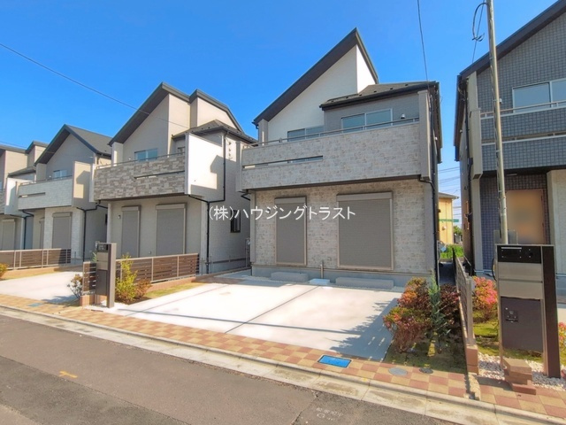 仲介手数料無料　所沢市東狭山ヶ丘3丁目　新築戸建　全7棟の前面道路含む現地写真