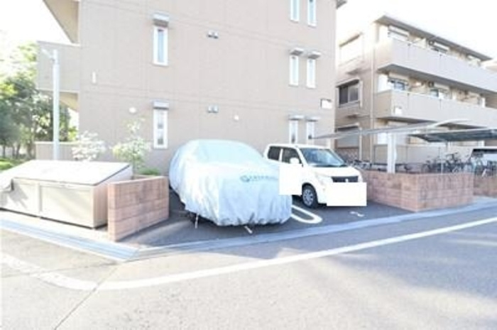 ノールメゾン南流山 Ⅰの駐車場|駐車場
