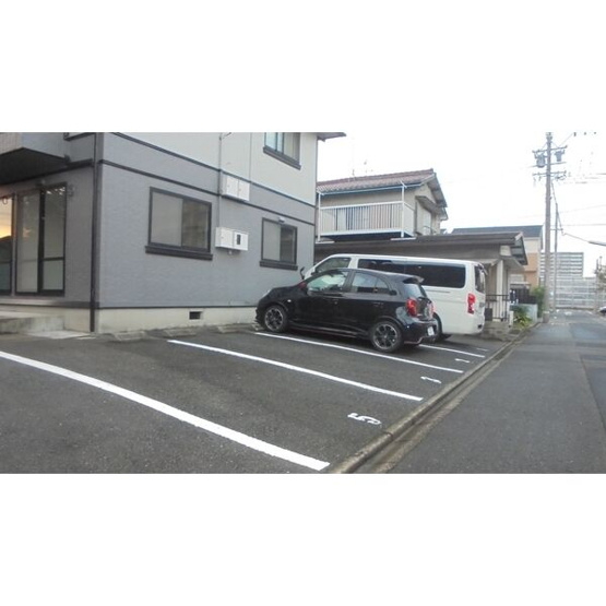 【駐車場】 | 一色ハイツ