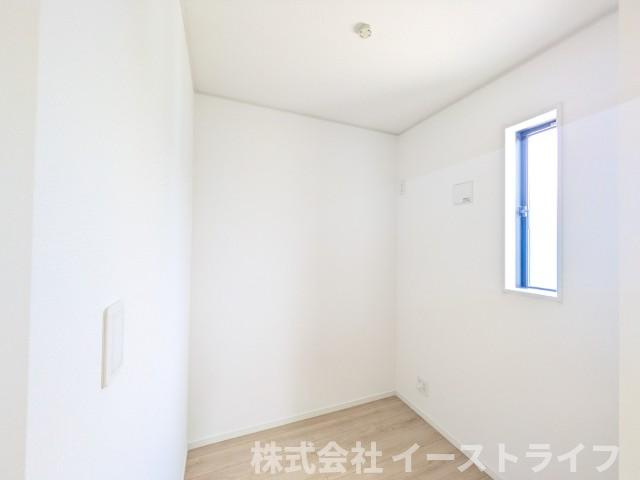 【新築戸建】　いわき市小名浜住吉第5　全4棟の玄関|4号棟写真　玄関ポーチもある落ち着いた玄関です