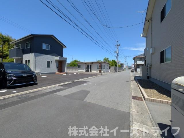 【新築戸建】　いわき市平谷川瀬第2　全3棟の前面道路含む現地写真|西側6.0ｍ公道