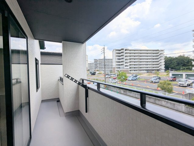 瀬戸市原山台8丁目　全2棟のバルコニー