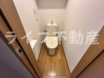 エスポアール布施のトイレ|落ち着いたトイレです