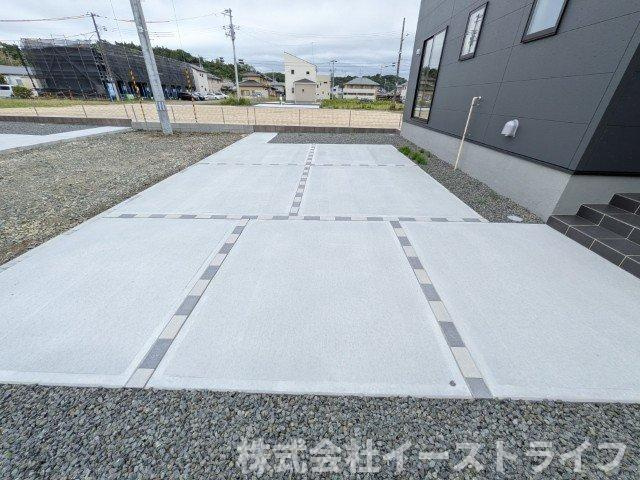 【新築戸建】　いわき市平南白土2期　長期優良住宅の駐車場|1号棟写真　カースペースです。（4台駐車可能）