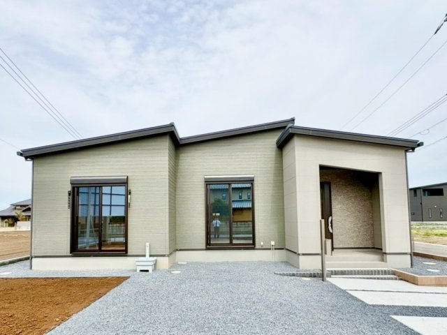 ワイウッドコート羽生市砂山第1期1号棟【長期優良住宅】の画像