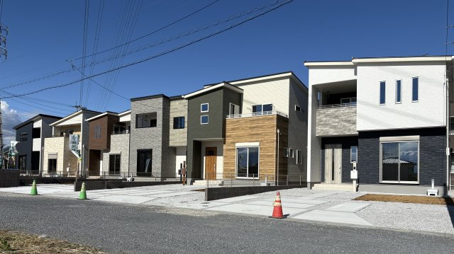ワイウッドコート熊谷市上之第8期4号棟【長期優良住宅】の画像