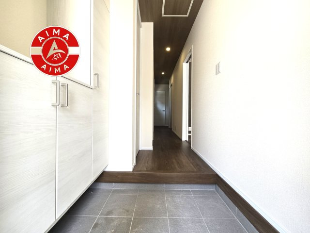 糟屋郡須恵町須恵第7-3棟（1号棟）の内観：施工例|二重ロック採用。毎日の安心を守るしっかり防犯対策。