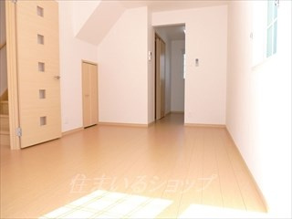 アプリコットの居間・リビング