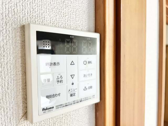 四街道市和良比貸家の洗面所