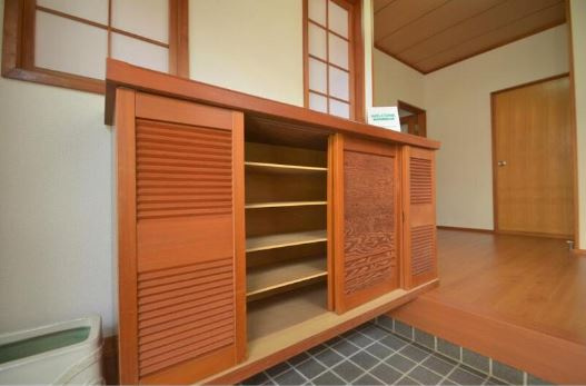 四街道市和良比貸家の収納