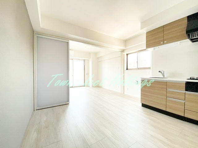 藤沢市大鋸２丁目の賃貸マンションの居間・リビング