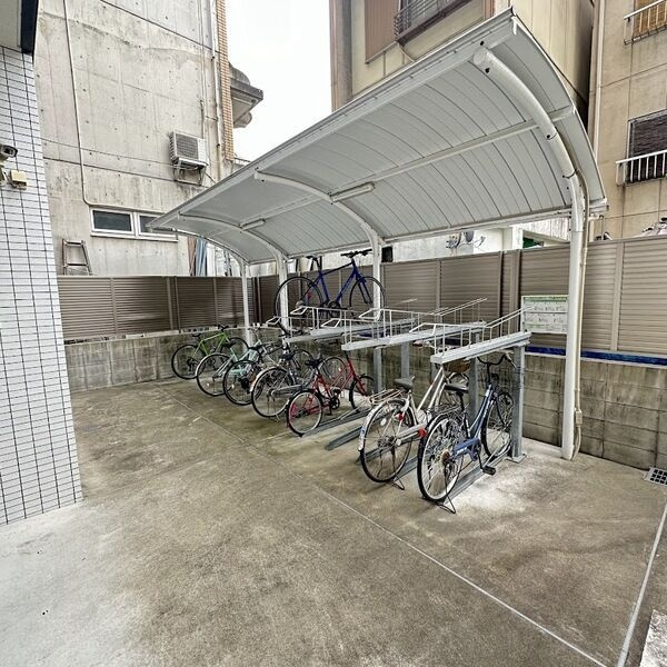 ラルーチェ泉