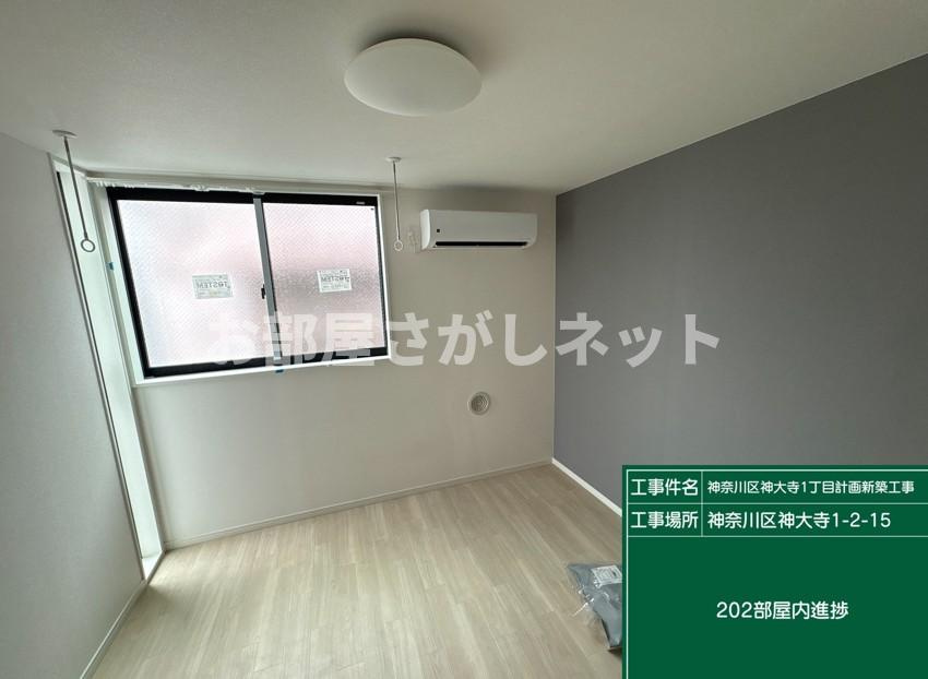 BASE三ツ沢下町【おとり物件なし】#学生・社会人にオススメ！初期費用分割払いOK！の居間・リビング