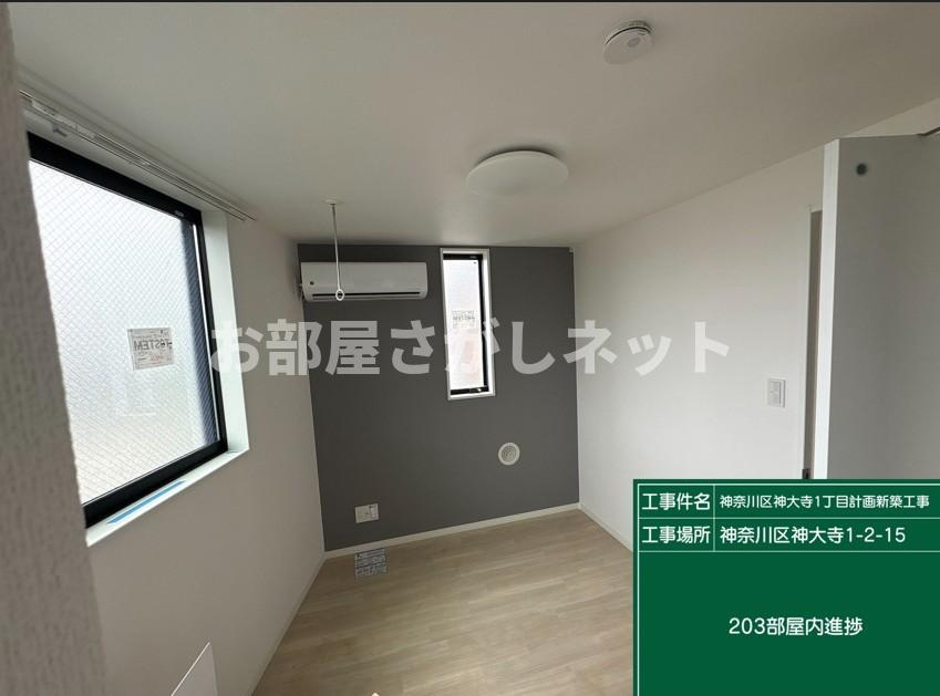 BASE三ツ沢下町【おとり物件なし】#学生・社会人にオススメ！初期費用分割払いOK！の居間・リビング