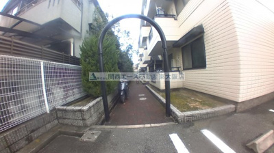 【エントランス】 | ヴェスタin盾津