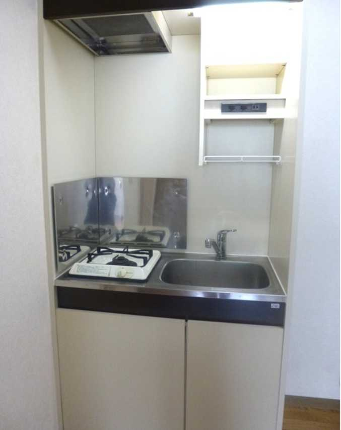 セブン駒大　最上階　角部屋　単身者さんオススメのキッチン