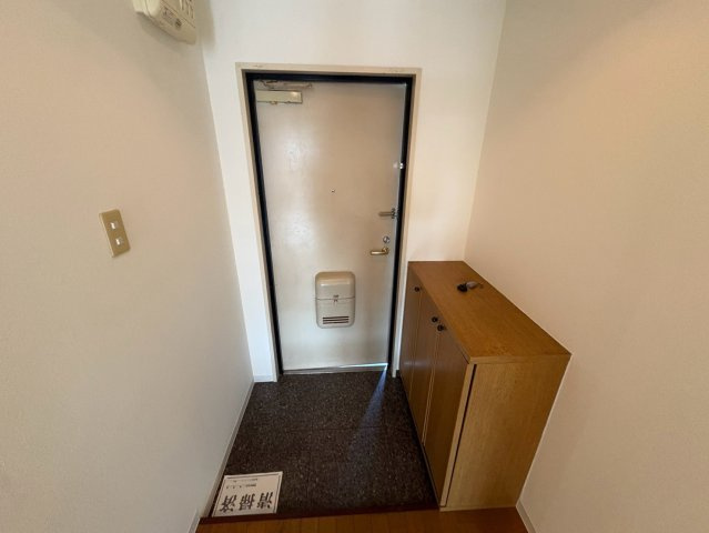 日吉マンションの玄関