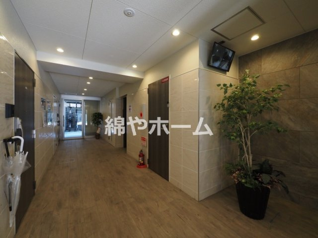 プレミエール西田辺のロビー|清潔なロビーです