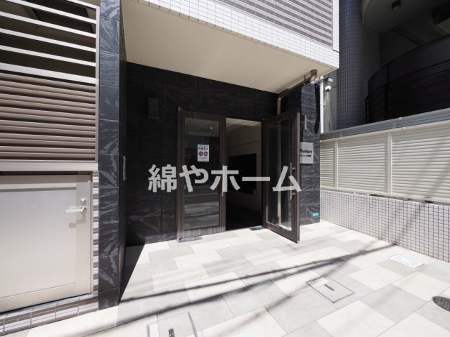 プレミエール西田辺のエントランス|建物の内部です