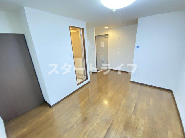 大阪市淀川区十三本町２丁目の賃貸マンションの寝室