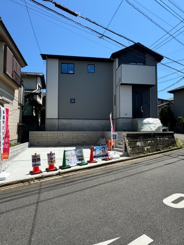 所沢市小手指南1丁目新築戸建の前面道路含む現地写真