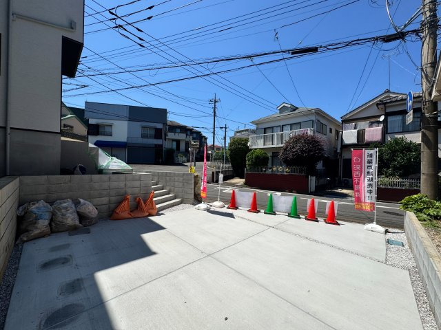 所沢市小手指南1丁目新築戸建の前面道路含む現地写真