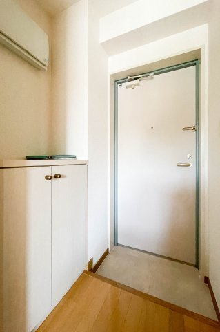 シンプルで使いやすい玄関です