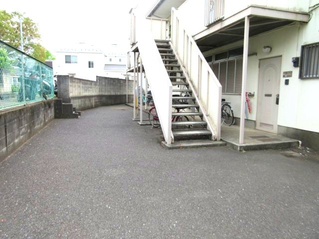 敷地入口　※実際の使用状況とは異なります(現況優先)