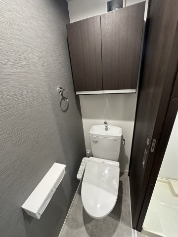 清潔感のあるトイレです