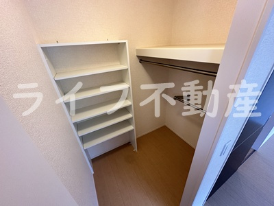 グランシャリオB棟の収納|専用の収納スペースです