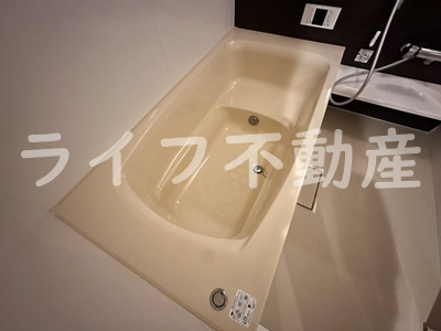 グランシャリオB棟の浴室|お風呂で日々の疲れを落としましょう