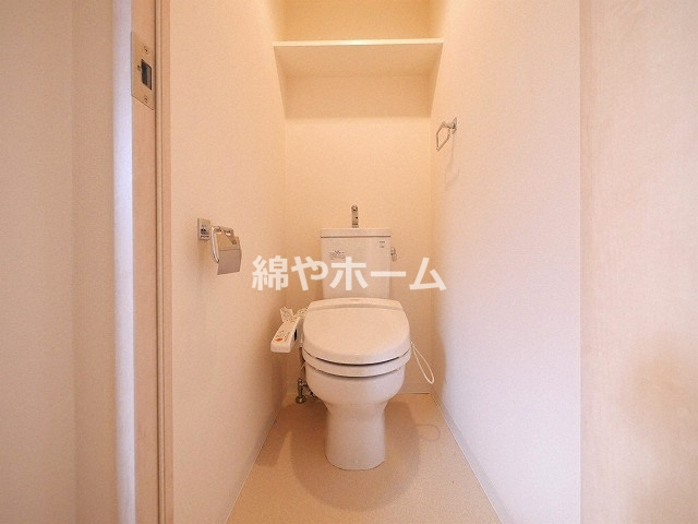 エス・キュート上本町イーストのトイレ|コンパクトで使いやすいトイレです