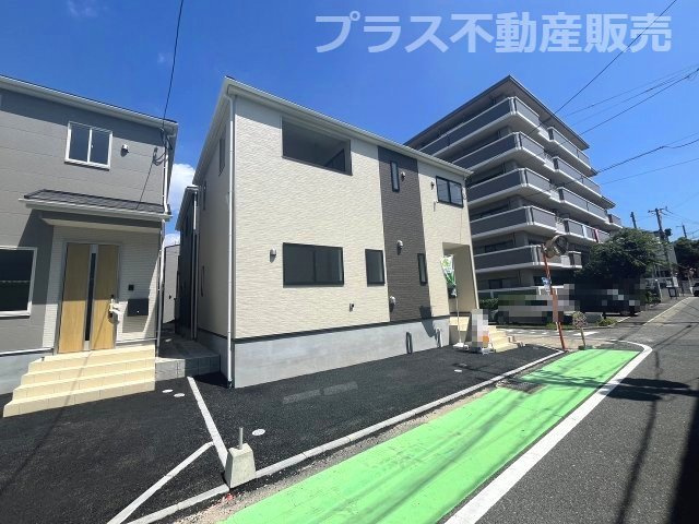【外観】 | 福岡市南区横手1丁目第7　2号棟（全4棟）【仲介手数料無料・0円】 | 現地写真。プラス不動産販売なら、現場の全ての棟をまとめてご見学頂けます。