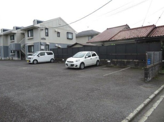 【駐車場】 | 駐車場に車を止められます