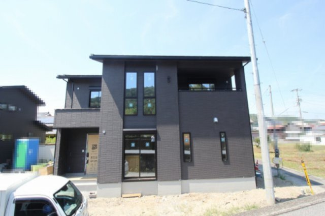 介良　新築戸建　5号棟　（全5区画）