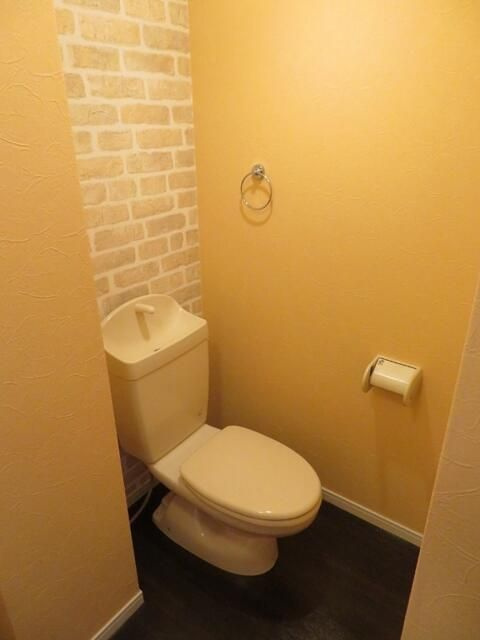 煉瓦の家カーザ・アモロッサのトイレ|トイレです