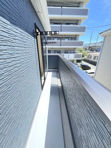 【バルコニー】 | 福岡市南区横手1丁目第7　1号棟（全4棟）【仲介手数料無料・0円】 | 現地写真。