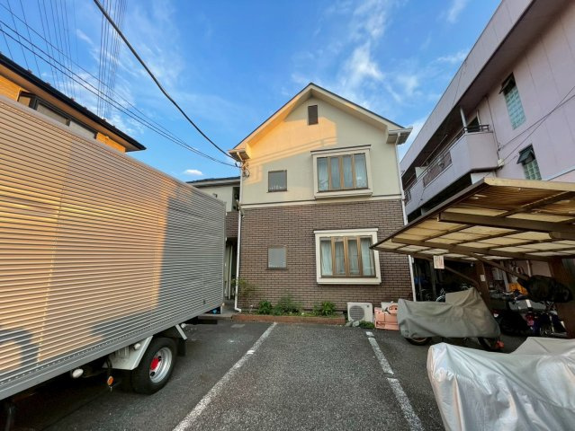 東京都三鷹市　一棟アパート　
