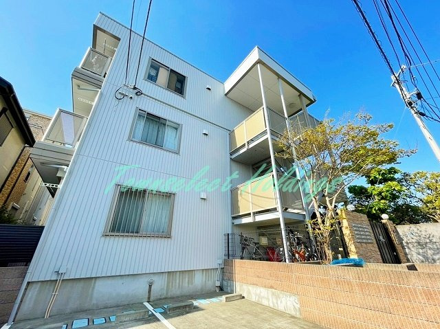 茅ヶ崎市十間坂２丁目のアパート