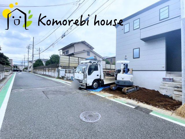 さいたま市見沼区東大宮　1期　新築一戸建て　CRAFT PIT　01の前面道路含む現地写真|26.9.5