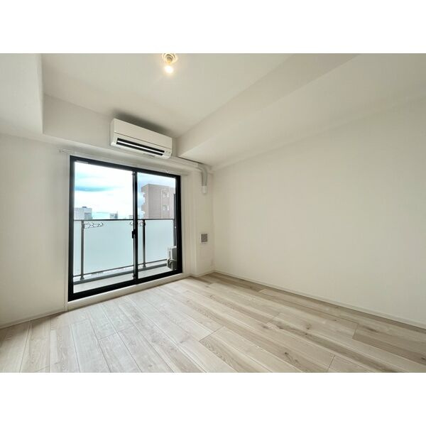 S-RESIDENCE上前津駅前　名古屋市賃貸　仲介手数料無料の居間・リビング
