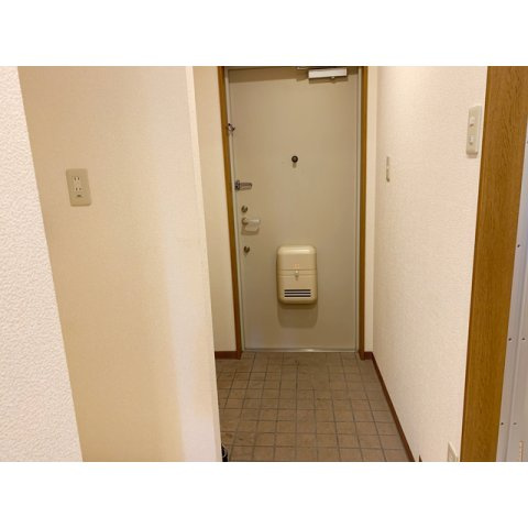 メゾンルシエールの玄関|玄関です