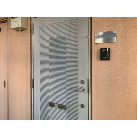 メゾンルシエールの玄関|きれいな玄関です