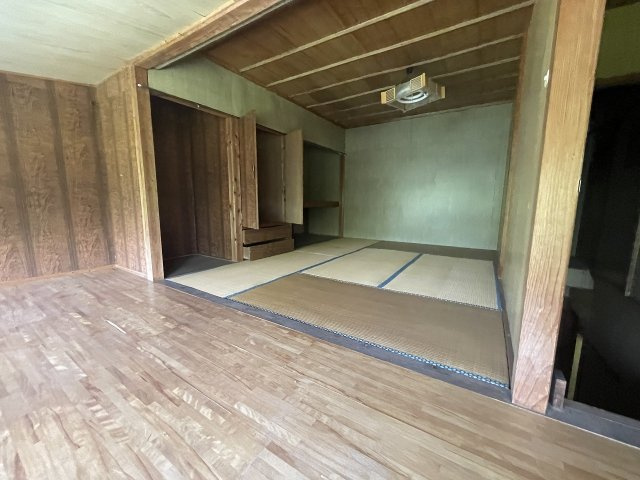 中里町一戸建の和室