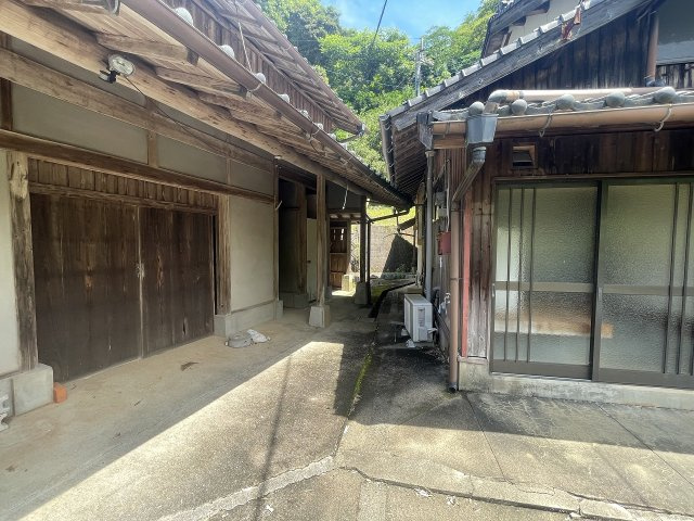 中里町一戸建のその他