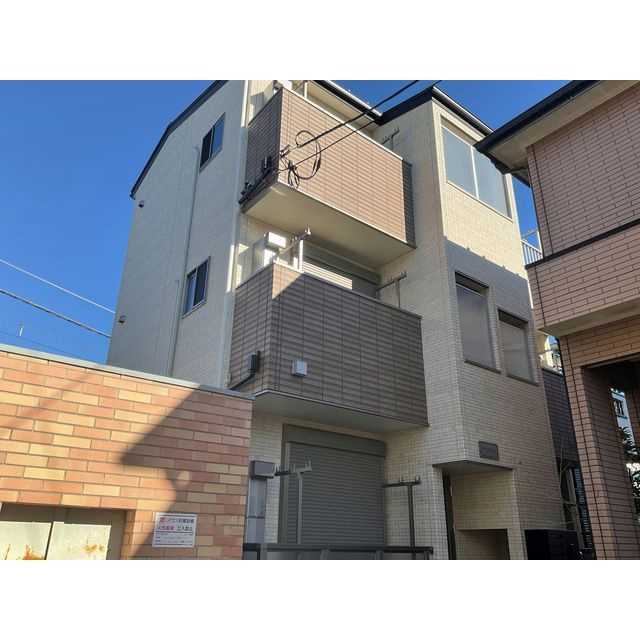 クリスティーの外観|外観は落ち着いています