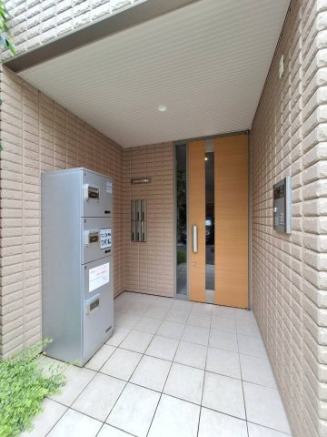 ヒルトップ大岡山のエントランス