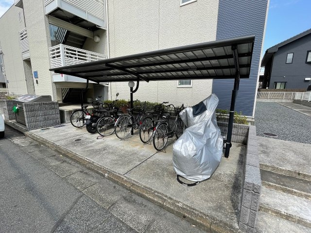 【その他】 | レオネクストアーバンブルー | 駐輪場